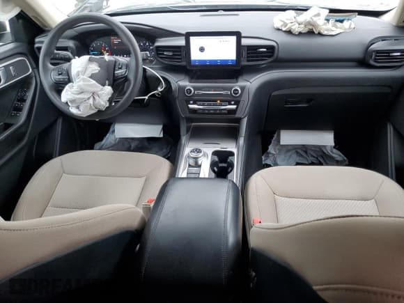 ✅ 2020 Ford Explorer • VIN: 1FMSK7BH9LGB90659 • Lot: 69545795. Listed on Copart with 55,417 mi. Free auction sales archive from the USA and detailed vehicle history report at DreamBid. Image 8.