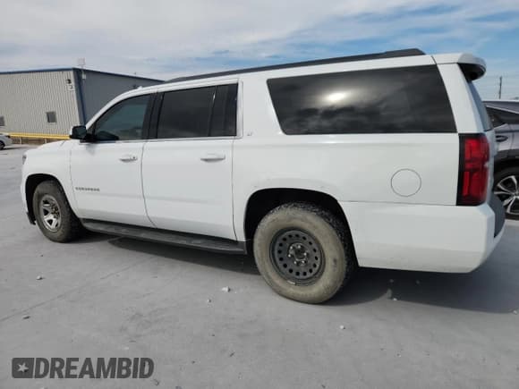 ✅ 2016 Chevrolet Suburban LT • VIN: 1GNSCHKC3GR126873 • Lot: 86489795. Wystawiony na Copart z przebiegiem 164 594 mil. Bezpłatny archiwum sprzedaży aukcyjnych z USA i szczegółowy raport historii pojazdu na DreamBid. Zdjęcie 2.