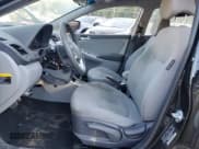 ✅ 2014 Hyundai Accent GLS • VIN: KMHCU4AE2EU592516 • Лот: 73720284. Опубликован ранее на Copart с пробегом 141 296 миль. Бесплатный доступ к архиву аукционных продаж из США и подробный отчёт об истории автомобиля на DreamBid. Изображение 7.