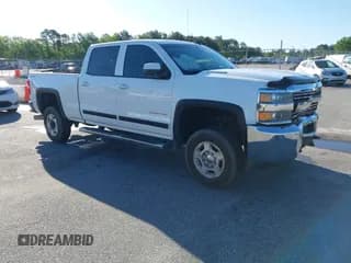 ✅ 2015 Chevrolet Silverado 2500HD LT • VIN: 1GC1KVE84FF567876 • Lot: 41898166. Wystawiony na IAAI z przebiegiem 110 280 mil. Bezpłatny archiwum sprzedaży aukcyjnych z USA i szczegółowy raport historii pojazdu na DreamBid. Zdjęcie 1.
