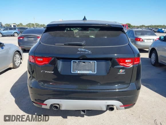 ✅ 2017 Jaguar F-Pace S • VIN: SADCM2BV8HA899691 • Лот: 43511616. Опубликован ранее на IAAI с пробегом 123 616 миль. Бесплатный доступ к архиву аукционных продаж из США и подробный отчёт об истории автомобиля на DreamBid. Изображение 16.