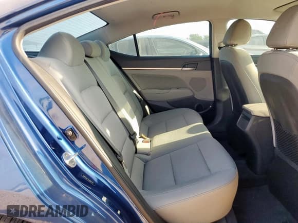 ✅ 2017 Hyundai Elantra SE • VIN: 5NPD84LF5HH060100 • Lot: 68693555. Listed on Copart with 38,164 mi. Free auction sales archive from the USA and detailed vehicle history report at DreamBid. Image 10.