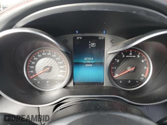 ✅ 2019 Mercedes-Benz C 63 S AMG • VIN: WDDWK8HB8KF835391 • Lot: 52922325. Listed on Copart with 39,999 mi. Free auction sales archive from the USA and detailed vehicle history report at DreamBid. Image 9.