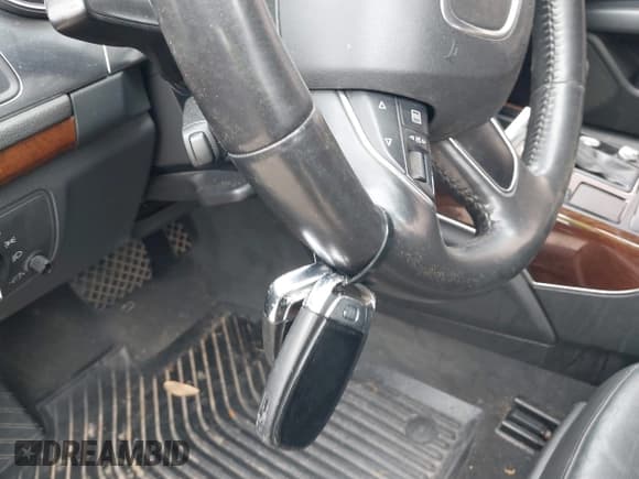 ✅ 2013 Audi A7 Premium Plus • VIN: WAUYGAFC1DN069906 • Lot: 41906962. Listed on IAAI with 203,149 mi. Free auction sales archive from the USA and detailed vehicle history report at DreamBid. Image 11.