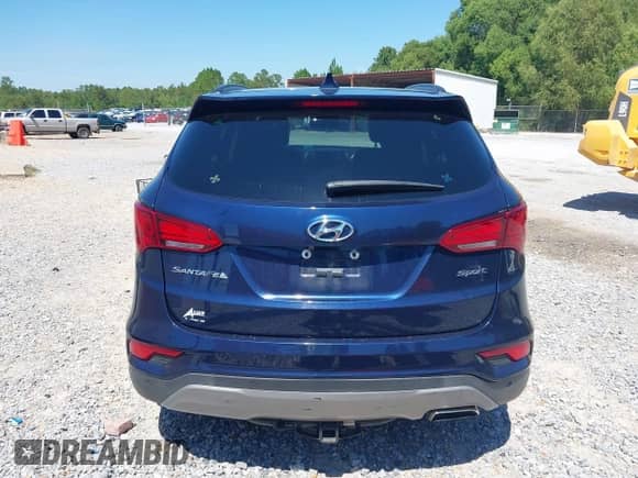 2017 Hyundai Santa Fe 2.4L z VIN 5XYZU3LB6HG422242, wystawiony jako IAAI lot #43122154 z przebiegiem 80 122 mil mil oraz . Historia ofert i sprzedaży dostępna na DreamBid. Obrazek 17.