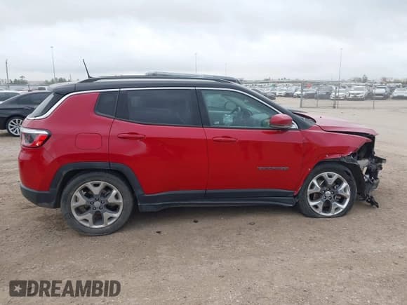 ✅ 2019 Jeep Compass Limited • VIN: 3C4NJCCB1KT638104 • Lot: 41499495. Listed on IAAI with 56,270 mi. Free auction sales archive from the USA and detailed vehicle history report at DreamBid. Image 14.