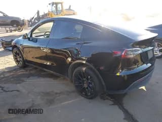 ✅ 2021 Tesla Model Y Long Range • VIN: 5YJYGDEE2MF152332 • Lot: 43582323. Listed on IAAI with 126,931 mi. Free auction sales archive from the USA and detailed vehicle history report at DreamBid. Image 3.