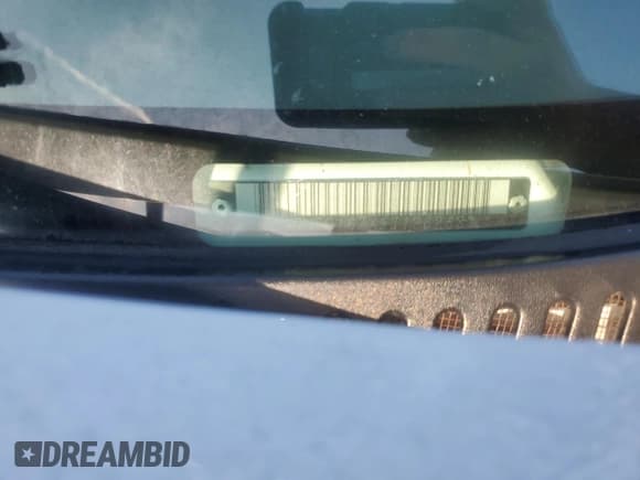 ✅ 2005 Chevrolet Suburban LT • VIN: 1GNEC16ZX5J126268 • Лот: 59576855. Опубликован ранее на Copart с пробегом 352 795 миль. Бесплатный доступ к архиву аукционных продаж из США и подробный отчёт об истории автомобиля на DreamBid. Изображение 13.