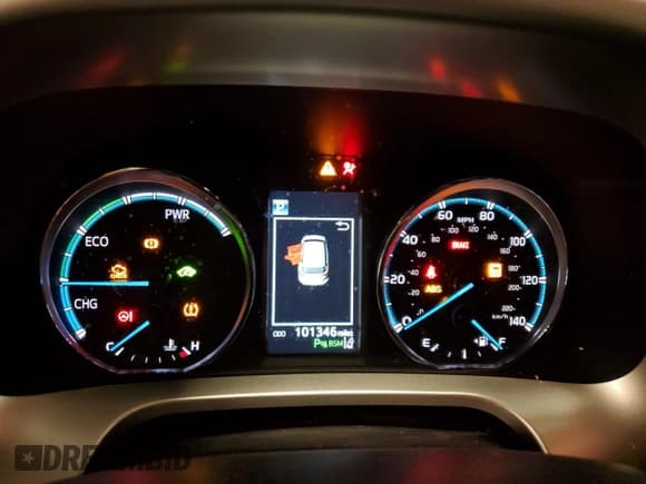 ✅ 2016 Toyota RAV4 Limited • VIN: JTMDJREV5GD042190 • Лот: 86862275. Опубликован ранее на Copart с пробегом 101 346 миль. Бесплатный доступ к архиву аукционных продаж из США и подробный отчёт об истории автомобиля на DreamBid. Изображение 9.