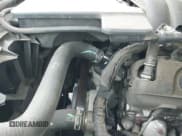 ✅ 2015 Chevrolet Suburban LT • VIN: 1GNSCJKC1FR591934 • Lot: 42403284. Wystawiony na IAAI z przebiegiem 299 882 mil. Bezpłatny archiwum sprzedaży aukcyjnych z USA i szczegółowy raport historii pojazdu na DreamBid. Zdjęcie 20.