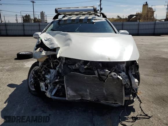 2020 Toyota Prius LE с VIN JTDKARFP3L3139461, выставлен на аукционе Copart как лот 81515525 с пробегом 228 705 миль миль и Списание • Salvage title. История ставок и продаж доступна на DreamBid. Изображение 5.