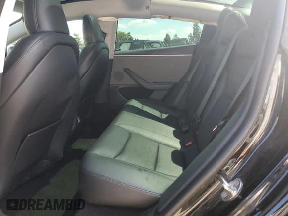 ✅ 2024 Tesla Model 3 • VIN: 5YJ3E1EA4RF722656 • Лот: 81496945. Опубликован ранее на Copart с пробегом 29 705 миль. Бесплатный доступ к архиву аукционных продаж из США и подробный отчёт об истории автомобиля на DreamBid. Изображение 10.