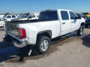 ✅ 2012 Chevrolet Silverado 2500HD LT • VIN: 1GC1CXCG5CF118379 • Lot: 43487379. Wystawiony na IAAI z przebiegiem 384 499 mil. Bezpłatny archiwum sprzedaży aukcyjnych z USA i szczegółowy raport historii pojazdu na DreamBid. Zdjęcie 4.