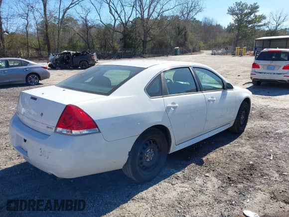 2015 Chevrolet Impala Police Police с VIN 2G1WD5E33F1106432, выставлен на аукционе IAAI как лот 41672458 с пробегом 99 131 миль миль и . История ставок и продаж доступна на DreamBid. Изображение 4.