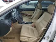 ✅ 2011 Honda Accord EX-L • VIN: 1HGCP3F85BA025191 • Лот: 82770545. Опубликован ранее на Copart с пробегом 215 543 миль. Бесплатный доступ к архиву аукционных продаж из США и подробный отчёт об истории автомобиля на DreamBid. Изображение 7.