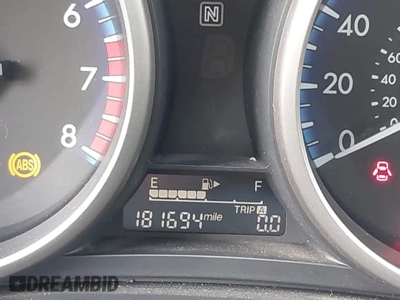 ✅ 2013 Mazda 3 i Sport • VIN: JM1BL1UP2D1847826 • Lot: 43328882. Listed on IAAI with 181,694 mi. Free auction sales archive from the USA and detailed vehicle history report at DreamBid. Image 7.