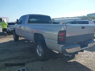 ✅ 1999 Dodge 2500 • VIN: 1B7KF2361XJ522188 • Лот: 43246118. Опубликован ранее на IAAI с пробегом 245 887 миль. Бесплатный доступ к архиву аукционных продаж из США и подробный отчёт об истории автомобиля на DreamBid. Изображение 3.