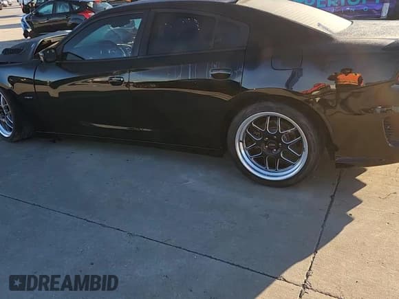 ✅ 2015 Dodge Charger RT • VIN: 2C3CDXCT9FH895836 • Lot: 85411725. Listed on Copart with 107,355 mi. Free auction sales archive from the USA and detailed vehicle history report at DreamBid. Image 14.