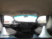 ✅ 2014 Chevrolet Express Cargo • VIN: 1GCWGFCA9E1140577 • Lot: 43772654. Wystawiony na IAAI z przebiegiem 260 902 mil. Bezpłatny archiwum sprzedaży aukcyjnych z USA i szczegółowy raport historii pojazdu na DreamBid. Zdjęcie 18.