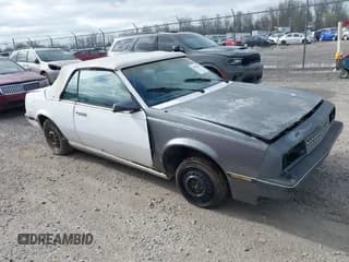 ✅ 1984 Chevrolet Cavalier • VIN: 1G1AE67P4E7249856 • Лот: 41913873. Опубликован ранее на IAAI с пробегом 82 331 миль. Бесплатный доступ к архиву аукционных продаж из США и подробный отчёт об истории автомобиля на DreamBid. Изображение 1.