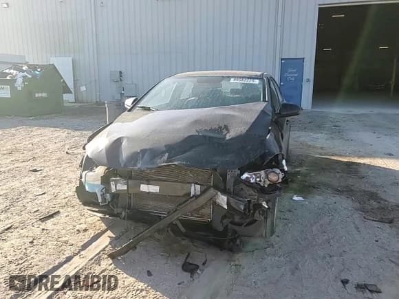 ✅ 2018 Hyundai Elantra SEL • VIN: 5NPD84LF4JH375623 • Lot: 89582225. Wystawiony na Copart z przebiegiem 101 981 mil. Bezpłatny archiwum sprzedaży aukcyjnych z USA i szczegółowy raport historii pojazdu na DreamBid. Zdjęcie 14.