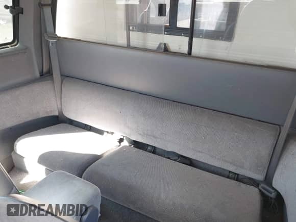 1994 Dodge Dakota with VIN 1B7GG23Y4RS589157, listed as a IAAI auction lot 41869916 with 122,140 mi miles and . Bid and sale history available at DreamBid. Image 8.