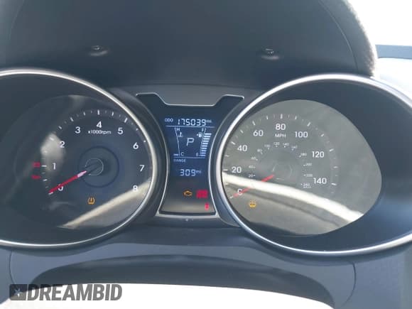 ✅ 2016 Hyundai Veloster • VIN: KMHTC6AD8GU291712 • Lot: 41329434. Wystawiony na IAAI z przebiegiem 175 039 mil. Bezpłatny archiwum sprzedaży aukcyjnych z USA i szczegółowy raport historii pojazdu na DreamBid. Zdjęcie 16.