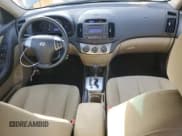 ✅ 2010 Hyundai Elantra SE • VIN: KMHDU4AD8AU127311 • Lot: 91235465. Listed on Copart with 170,690 mi. Free auction sales archive from the USA and detailed vehicle history report at DreamBid. Image 8.