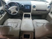 ✅ 2005 Ford Expedition Limited • VIN: 1FMFU19575LA09329 • Lot: 54585345. Listed on Copart with 264,703 mi. Free auction sales archive from the USA and detailed vehicle history report at DreamBid. Image 8.