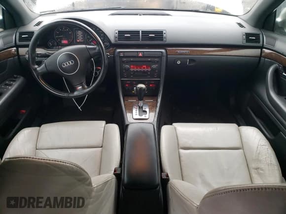 ✅ 2004 Audi S4 • VIN: WAUXL68E24A163321 • Лот: 88357715. Опубликован ранее на Copart с пробегом 140 987 миль. Бесплатный доступ к архиву аукционных продаж из США и подробный отчёт об истории автомобиля на DreamBid. Изображение 8.