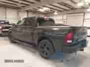 2017 Ram 1500 Night z VIN 1C6RR7MT0HS831726, wystawiony jako IAAI lot #41642459 z przebiegiem 90 423 mil mil oraz . Historia ofert i sprzedaży dostępna na DreamBid. Obrazek 3.