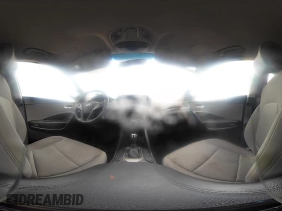 ✅ 2018 Hyundai Santa Fe 2.4L • VIN: 5NMZTDLB9JH078832 • Лот: 43147812. Опубликован ранее на IAAI с пробегом 122 368 миль. Бесплатный доступ к архиву аукционных продаж из США и подробный отчёт об истории автомобиля на DreamBid. Изображение 19.