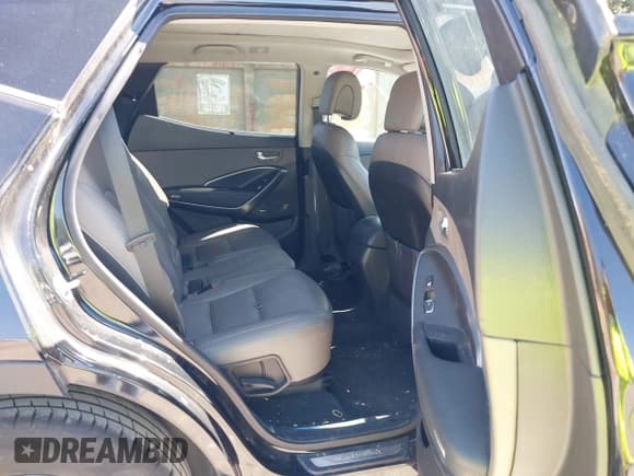 ✅ 2017 Hyundai Santa Fe 2.4L • VIN: 5XYZU3LB8HG447515 • Лот: 43413677. Опубликован ранее на IAAI с пробегом 126 060 миль. Бесплатный доступ к архиву аукционных продаж из США и подробный отчёт об истории автомобиля на DreamBid. Изображение 8.