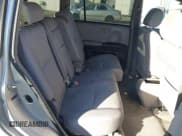 ✅ 2004 Toyota Highlander • VIN: JTEGP21A740025122 • Lot: 43899566. Wystawiony na IAAI z przebiegiem 291 788 mil. Bezpłatny archiwum sprzedaży aukcyjnych z USA i szczegółowy raport historii pojazdu na DreamBid. Zdjęcie 8.