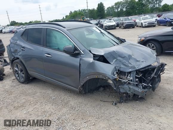 ✅ 2020 Buick Encore GX Select • VIN: KL4MMDSL6LB110865 • Lot: 42897685. Listed on IAAI with 47,527 mi. Free auction sales archive from the USA and detailed vehicle history report at DreamBid. Image 1.