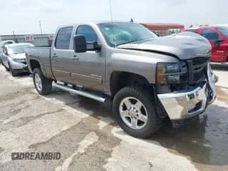 2013 Chevrolet Silverado 2500HD LTZ with VIN 1GC1KYE83DF211143, listed as a IAAI auction lot 42035465 with 223,060 mi miles and . Bid and sale history available at DreamBid. Image 1.