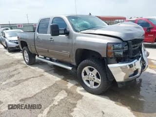✅ 2013 Chevrolet Silverado 2500HD LTZ • VIN: 1GC1KYE83DF211143 • Лот: 42035465. Опубликован ранее на IAAI с пробегом 223 060 миль. Бесплатный доступ к архиву аукционных продаж из США и подробный отчёт об истории автомобиля на DreamBid. Изображение 1.