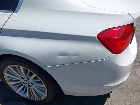 ✅ 2012 BMW 3 Series 328i • VIN: WBA3C1C57CF433959 • Lot: 42691145. Listed on IAAI with 155,620 mi. Free auction sales archive from the USA and detailed vehicle history report at DreamBid. Image 6.