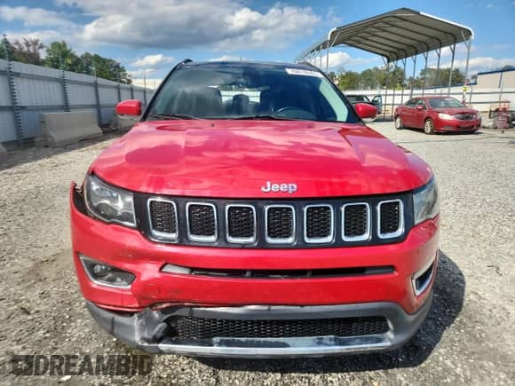 2018 Jeep Compass Limited z VIN 3C4NJDCB6JT316501, wystawiony jako Copart lot #70818685 z przebiegiem 86 911 mil mil oraz Szkoda całkowita • Salvage title. Historia ofert i sprzedaży dostępna na DreamBid. Obrazek 5.