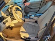 ✅ 2012 BMW 3 Series 328i • VIN: WBA3A5C5XCF259012 • Lot: 96278085. Wystawiony na Copart z przebiegiem 163 034 mil. Bezpłatny archiwum sprzedaży aukcyjnych z USA i szczegółowy raport historii pojazdu na DreamBid. Zdjęcie 7.