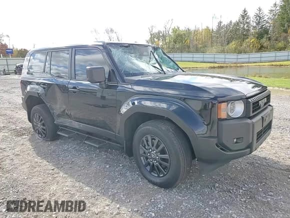 ✅ 2025 Toyota Land Cruiser 1958 Edition • VIN: JTEABFAJ1SK025873 • Lot: 87450415. Wystawiony na Copart z przebiegiem 5 704 mil. Bezpłatny archiwum sprzedaży aukcyjnych z USA i szczegółowy raport historii pojazdu na DreamBid. Zdjęcie 14.