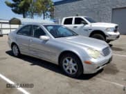 ✅ 2001 Mercedes-Benz C 230/260/280/320 • VIN: WDBRF61J41F099449 • Лот: 80432995. Опубликован ранее на Copart с пробегом Не указан. Бесплатный доступ к архиву аукционных продаж из США и подробный отчёт об истории автомобиля на DreamBid. Изображение 4.