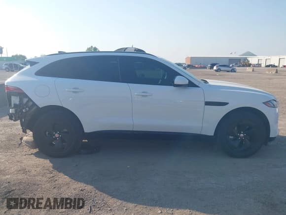 ✅ 2022 Jaguar F-Pace S • VIN: SADCJ2EX3NA689226 • Лот: 42909237. Опубликован ранее на IAAI с пробегом 45 034 миль. Бесплатный доступ к архиву аукционных продаж из США и подробный отчёт об истории автомобиля на DreamBid. Изображение 14.