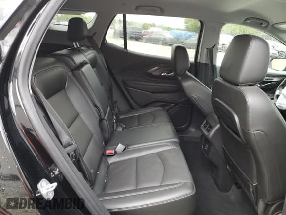 ✅ 2023 GMC Terrain SLT • VIN: 3GKALVEGXPL132313 • Lot: 54517745. Wystawiony na Copart z przebiegiem 11 714 mil. Bezpłatny archiwum sprzedaży aukcyjnych z USA i szczegółowy raport historii pojazdu na DreamBid. Zdjęcie 11.