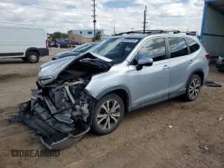 2020 Subaru Forester Limited z VIN JF2SKASC5LH481483, wystawiony jako Copart lot #83979135 z przebiegiem 28 720 mil mil oraz Szkoda całkowita • Salvage title. Historia ofert i sprzedaży dostępna na DreamBid. Obrazek 1.