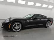 ✅ 2015 Chevrolet Corvette 3LT • VIN: 1G1YE2D72F5107093 • Lot: 84415065. Wystawiony na Copart z przebiegiem 67 909 mil. Bezpłatny archiwum sprzedaży aukcyjnych z USA i szczegółowy raport historii pojazdu na DreamBid. Zdjęcie 1.