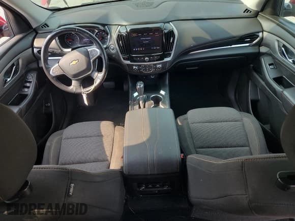 ✅ 2020 Chevrolet Traverse LT Cloth • VIN: 1GNEVGKW1LJ174604 • Lot: 71879985. Wystawiony na Copart z przebiegiem 66 881 mil. Bezpłatny archiwum sprzedaży aukcyjnych z USA i szczegółowy raport historii pojazdu na DreamBid. Zdjęcie 8.