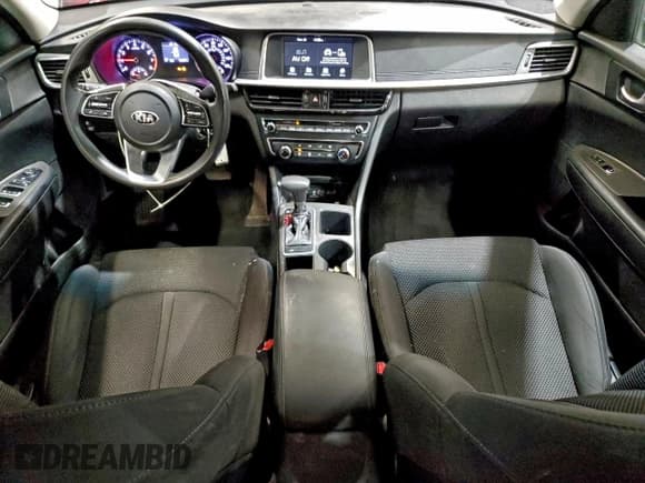 ✅ 2019 Kia Optima S • VIN: 5XXGT4L37KG363416 • Lot: 94475335. Wystawiony na Copart z przebiegiem 159 997 mil. Bezpłatny archiwum sprzedaży aukcyjnych z USA i szczegółowy raport historii pojazdu na DreamBid. Zdjęcie 8.