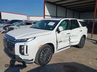 2025 Hyundai Palisade Calligraphy z VIN KM8R74GE2SU935197, wystawiony jako IAAI lot #43286627 z przebiegiem 3 505 mil mil oraz . Historia ofert i sprzedaży dostępna na DreamBid. Obrazek 2.