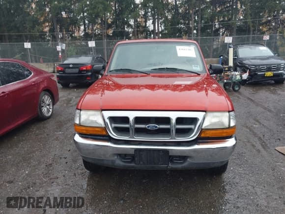 ✅ 1999 Ford Ranger XL • VIN: 1FTZR15V6XPB00323 • Lot: 43667303. Listed on IAAI with 106,299 mi. Free auction sales archive from the USA and detailed vehicle history report at DreamBid. Image 12.
